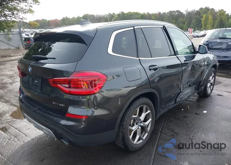 2021 BMW X3 xDrive30I z USA, uszkodzony, nr VIN 5UXTY5C07M9H44258
